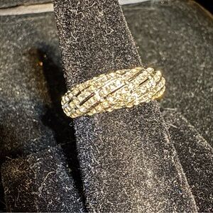 Elegant Gold Art deco Women's Ring, vintage style costume ring